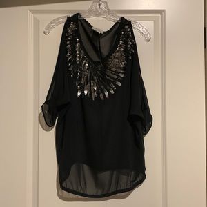 Black Ludi top with silver sequin design. Size: M. Like new.